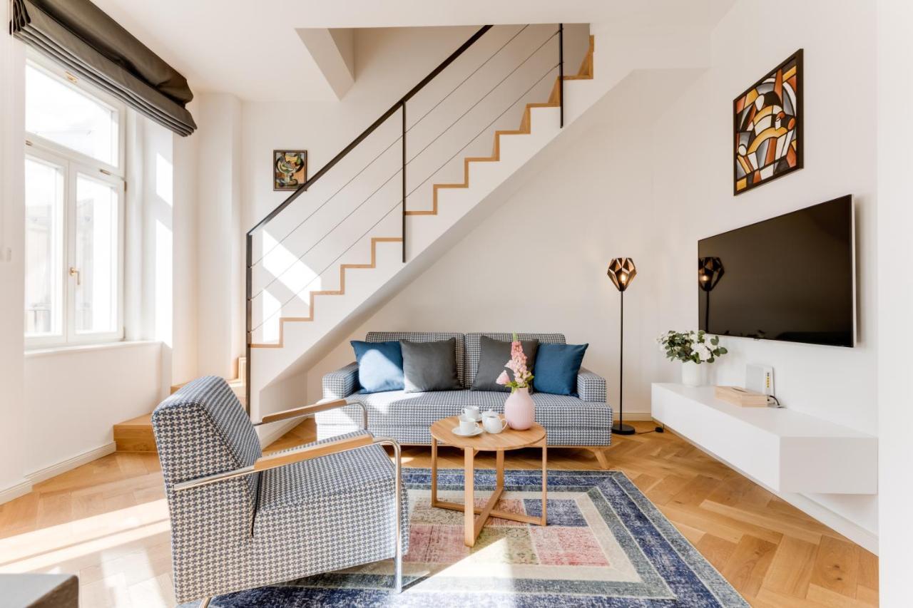 Apartamento Andel Design Duplex, Ac, Garage *
