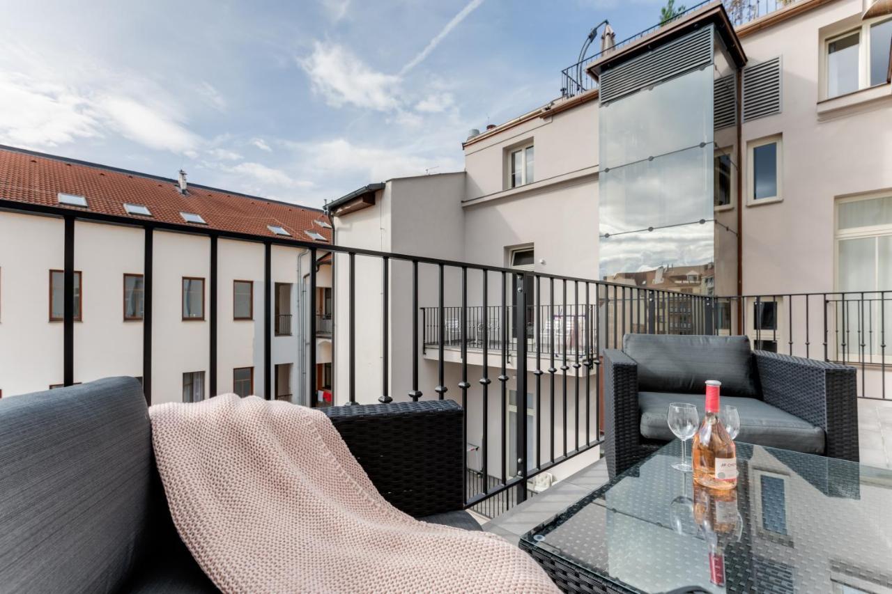 Apartamento Andel Design Duplex, Ac, Garage *